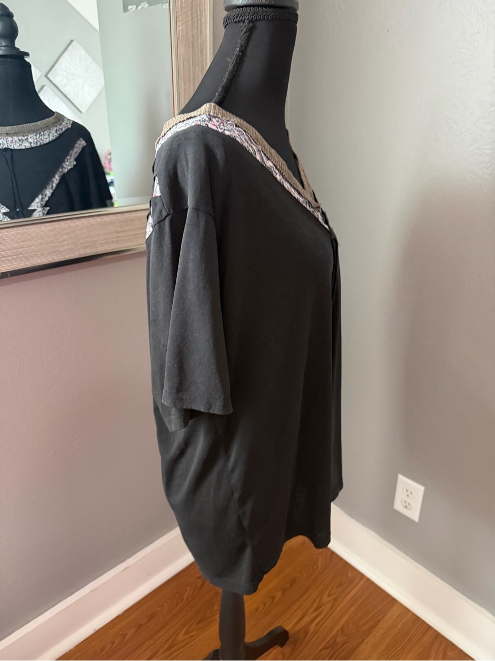 POL x Anthropologie Mixed Media Floral Mesh Black Boho Top Medium - Picture 6 of 8